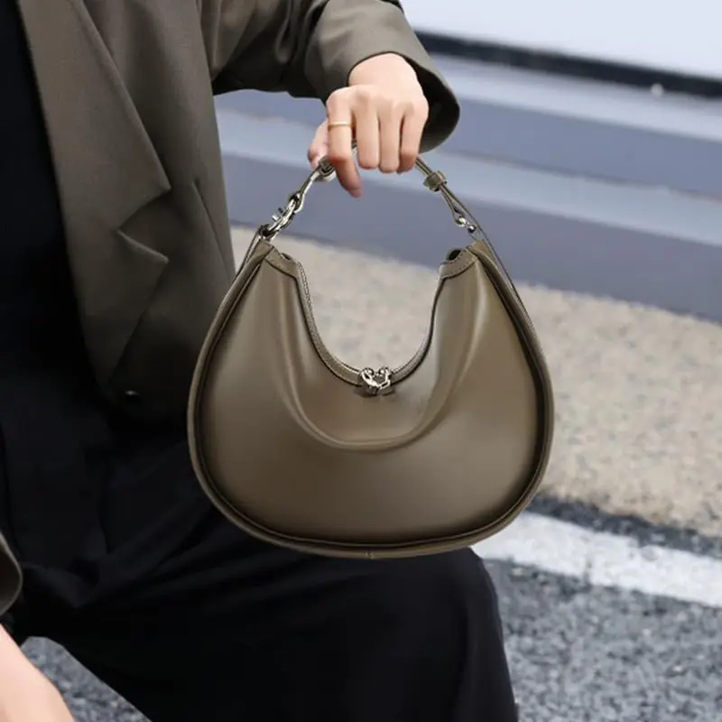 Brown-02.jpg