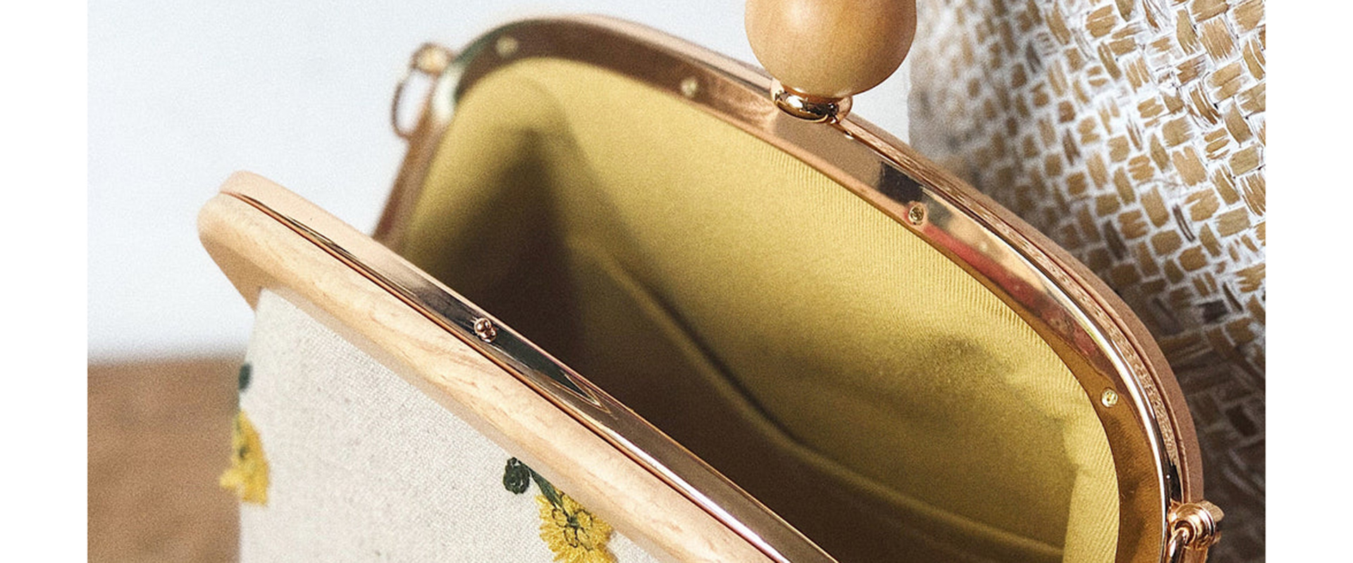 Frame Purse Closure purse.jpg