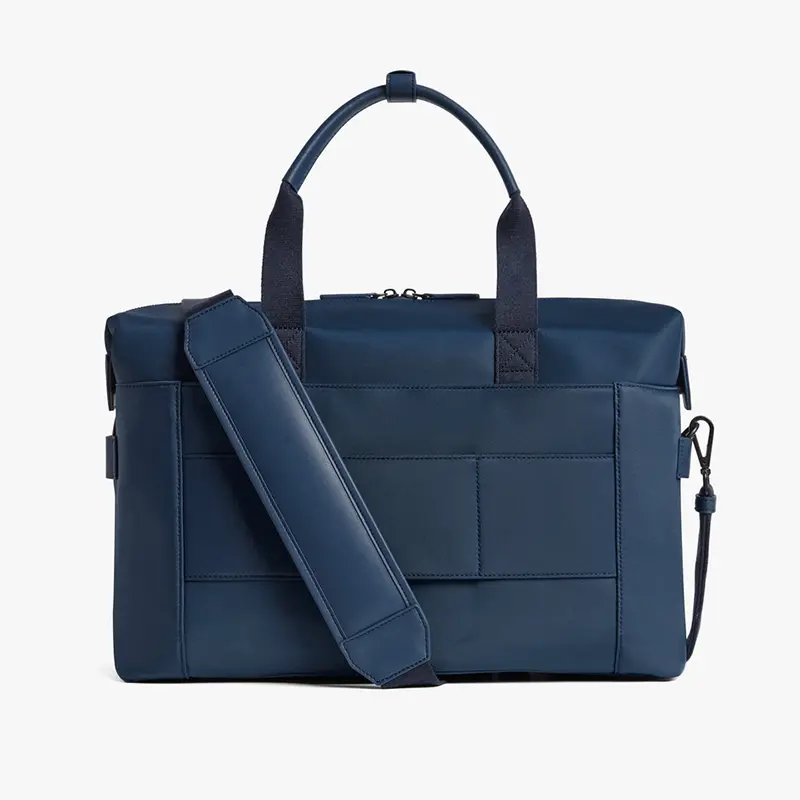 Metro-Duffel-OxfordBlue-3767_5dec15de-9a66-48e0-8aaf-78886e5ccfdf_1080x.jpg